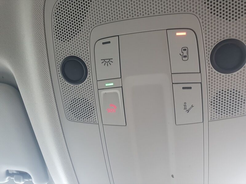 More views of Audi Q3