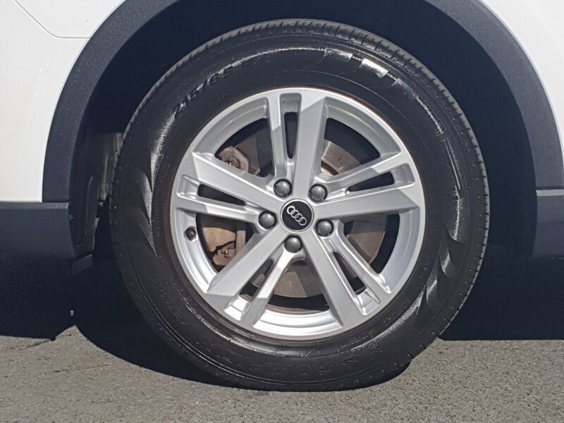 More views of Audi Q3