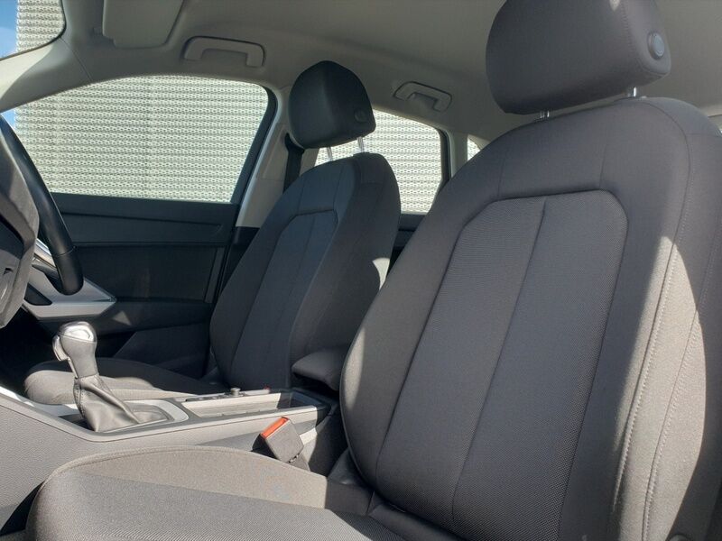 More views of Audi Q3