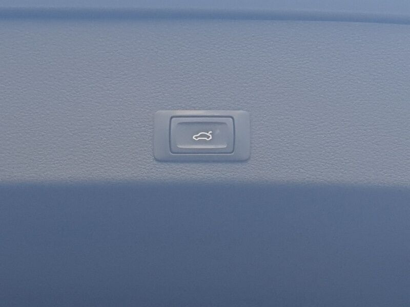 More views of Audi E-Tron