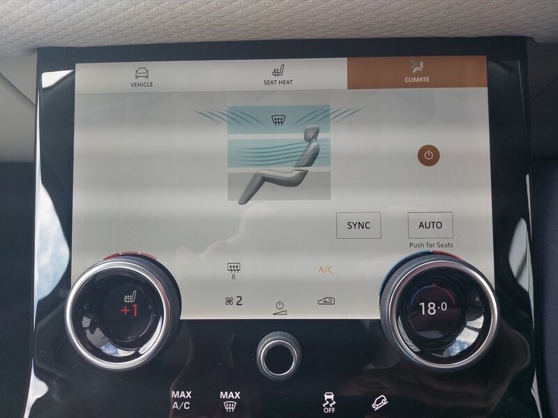 More views of Land Rover Range Rover Velar