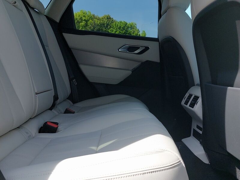 More views of Land Rover Range Rover Velar