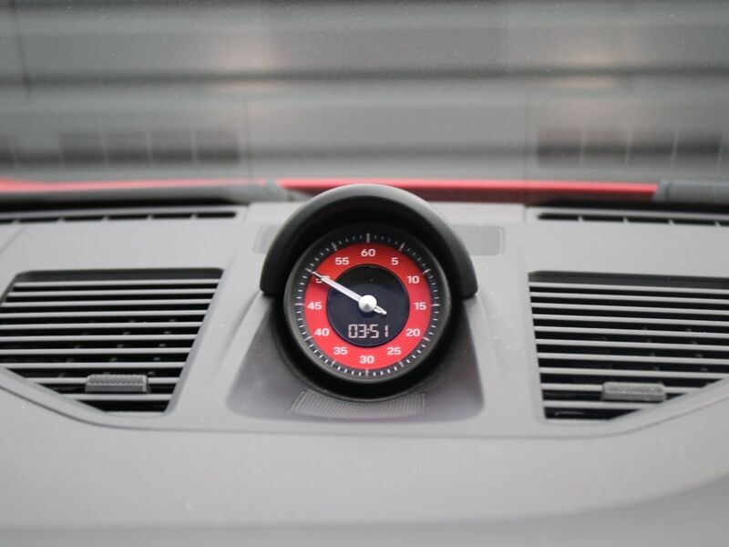 More views of Porsche 911