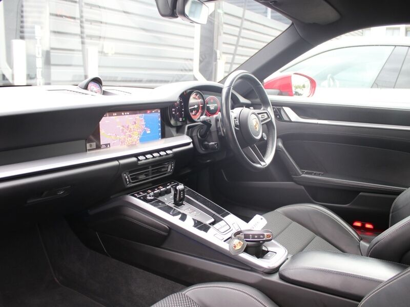 More views of Porsche 911
