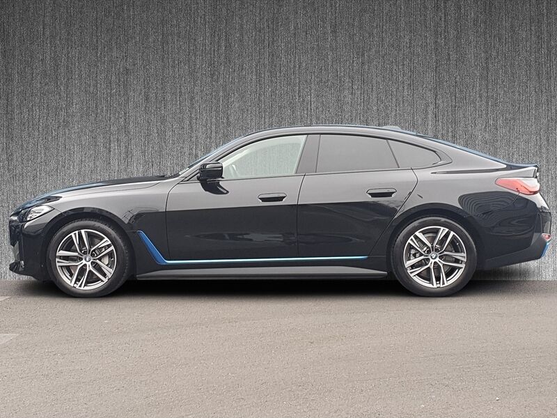 More views of BMW i4