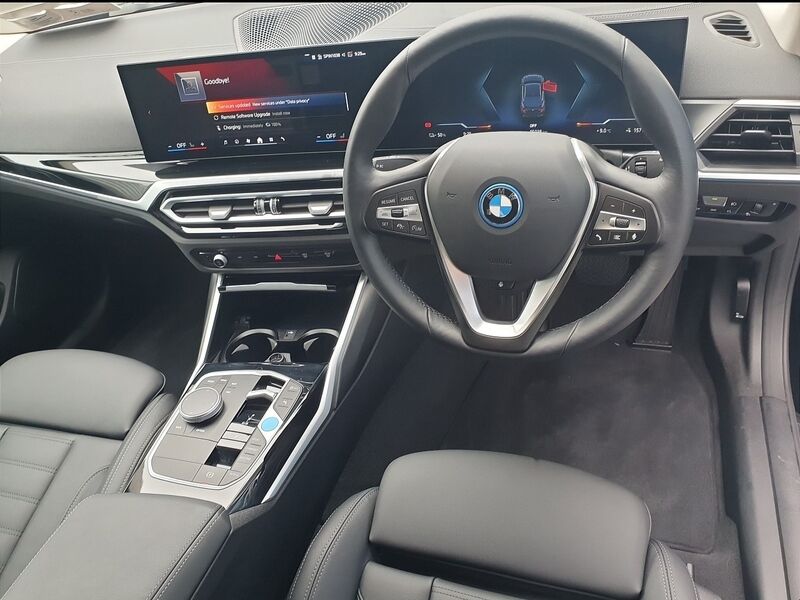 More views of BMW i4