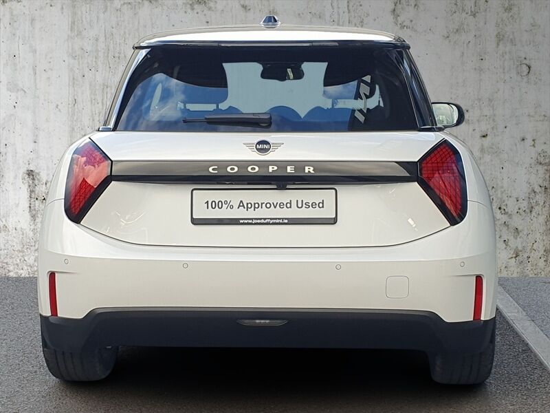 More views of MINI Hatch