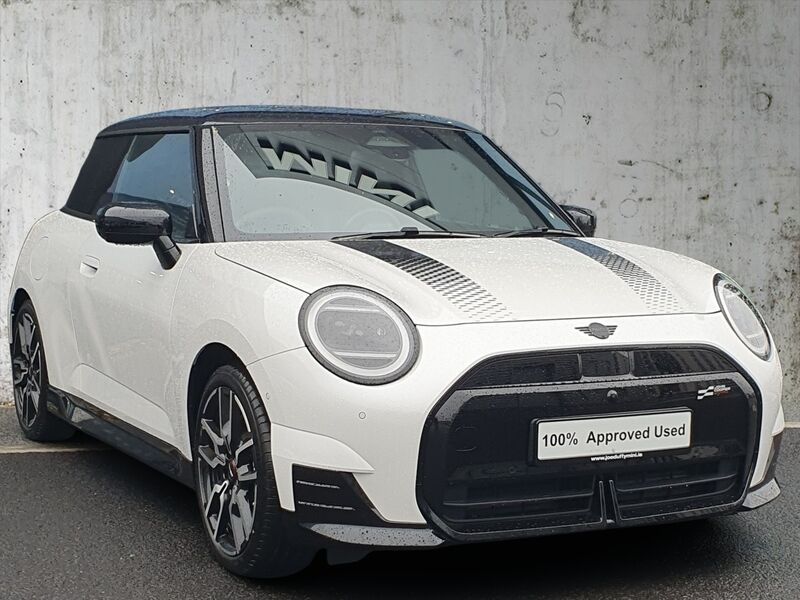 More views of MINI Hatch