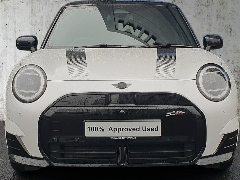 More views of MINI Hatch