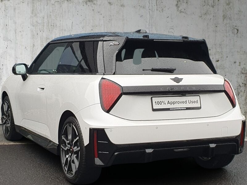 More views of MINI Hatch