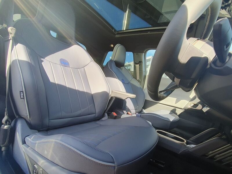 More views of MINI Hatch