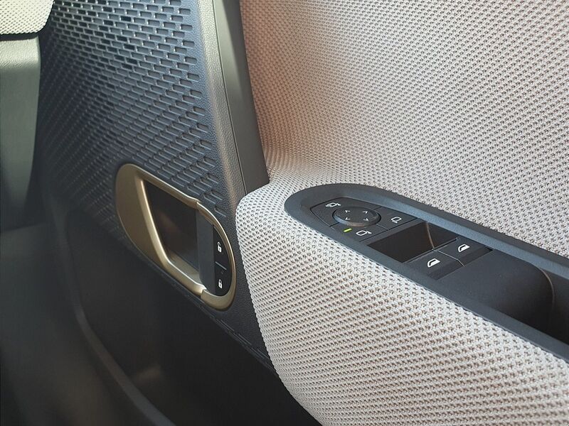 More views of MINI Hatch