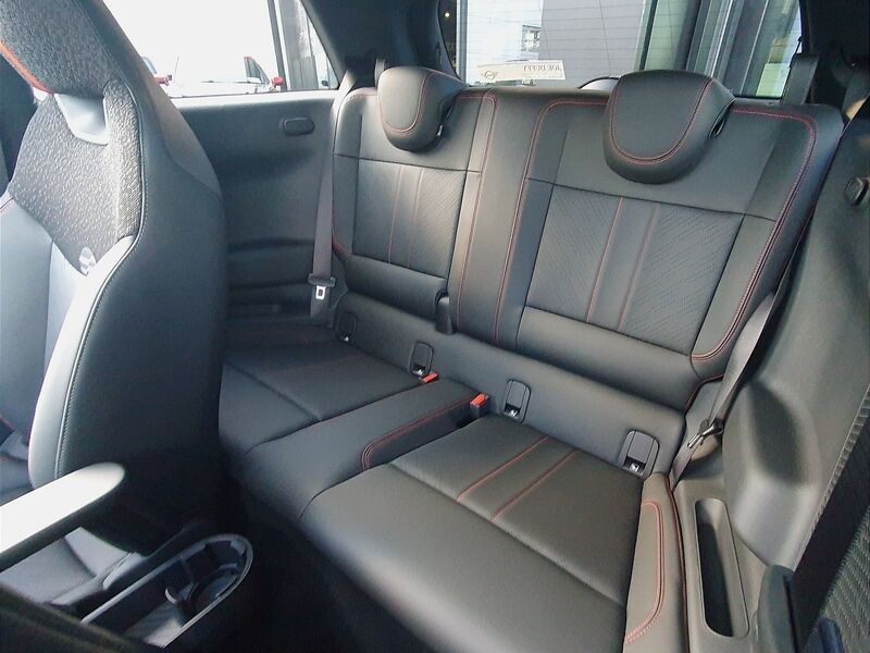 More views of MINI Hatch