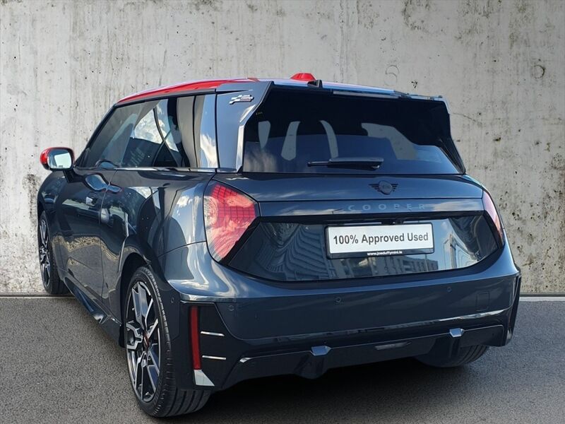 More views of MINI Hatch