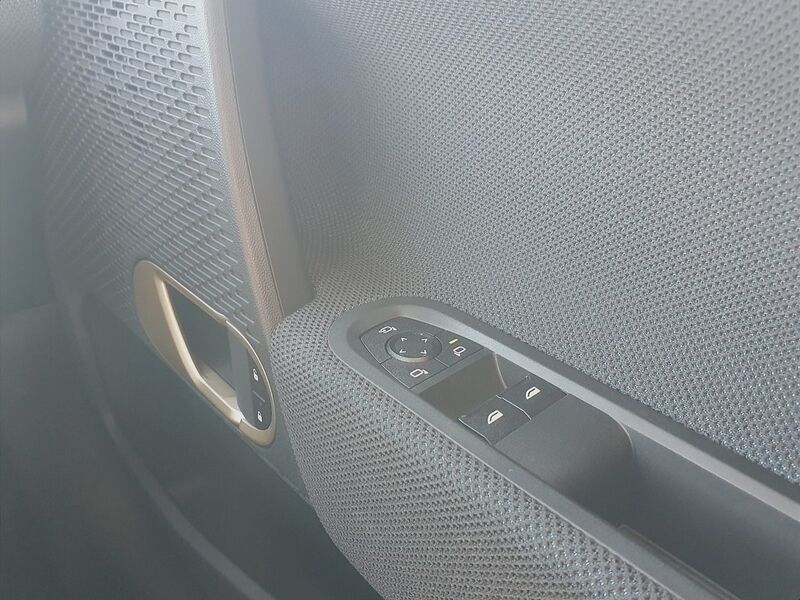 More views of MINI Hatch