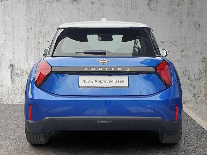 More views of MINI Hatch
