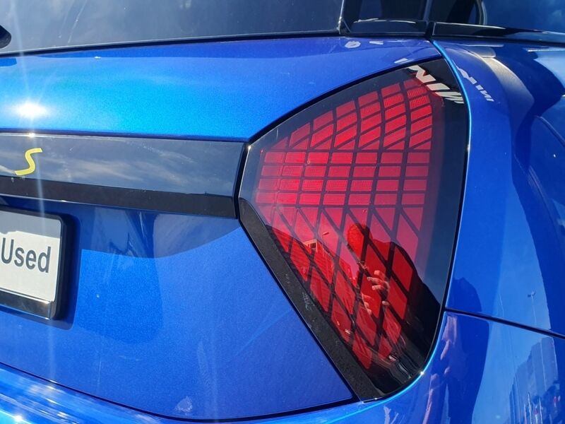 More views of MINI Hatch