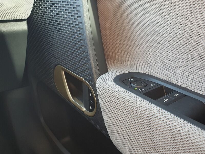 More views of MINI Hatch