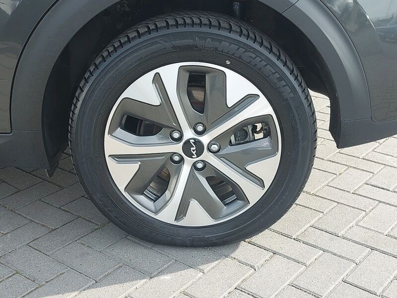 More views of Kia E-Niro
