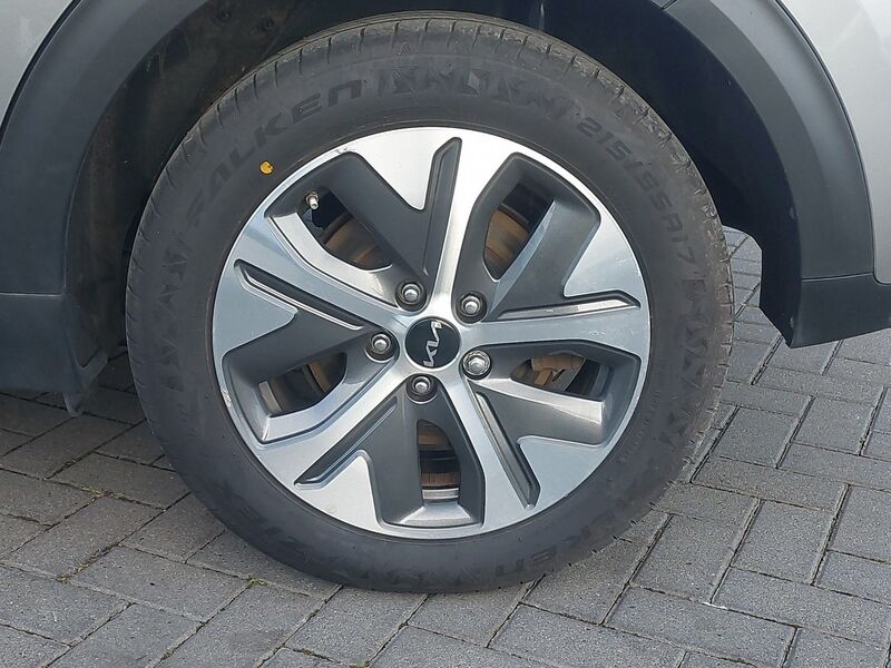 More views of Kia E-Niro