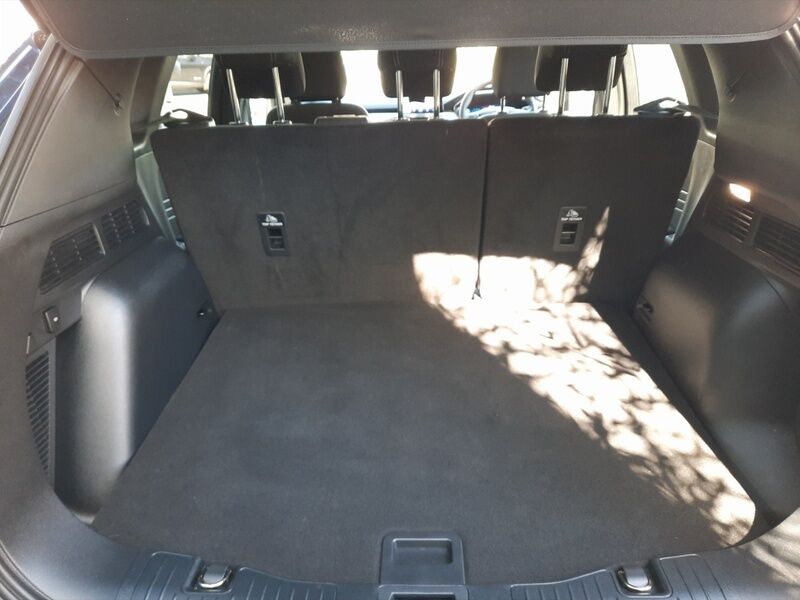 More views of Ford Kuga