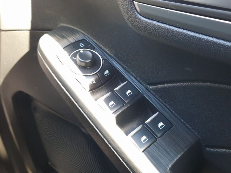 More views of Ford Kuga