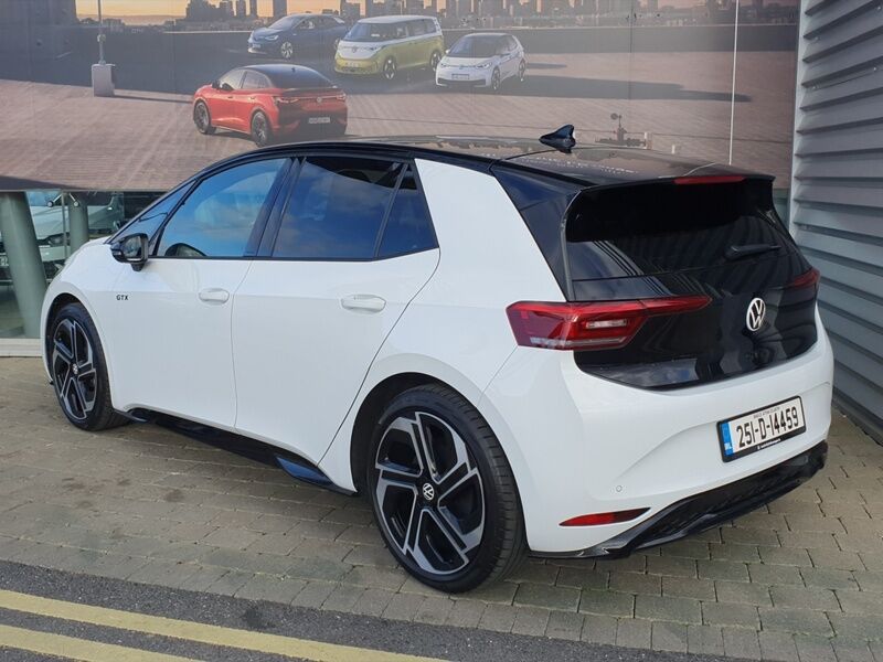 More views of Volkswagen ID.3