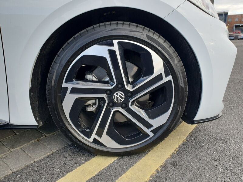 More views of Volkswagen ID.3