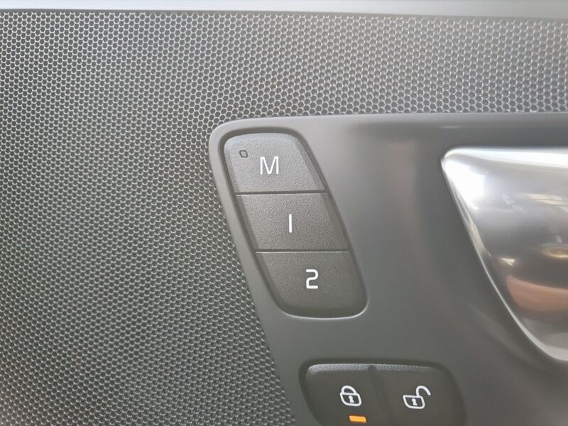 More views of Volvo XC60