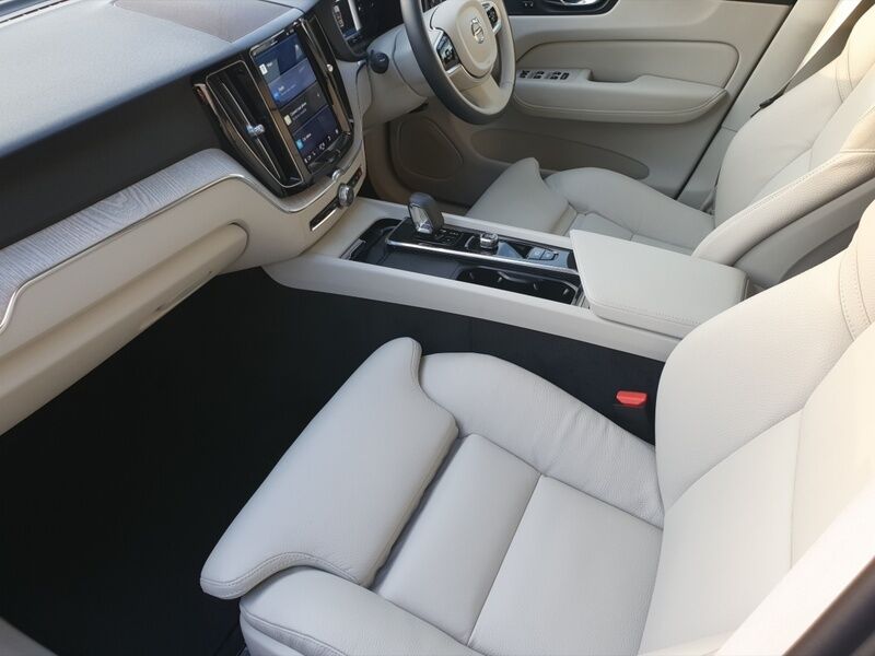 More views of Volvo XC60