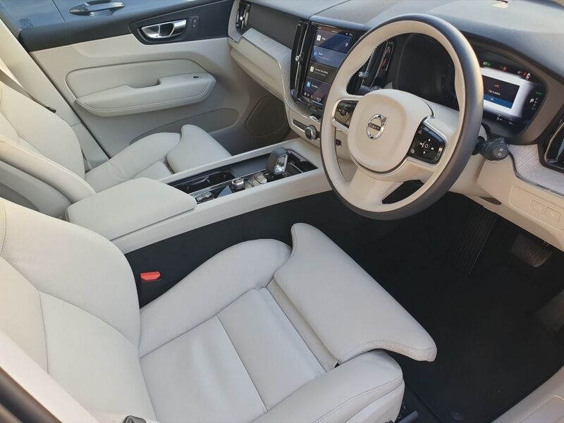 More views of Volvo XC60