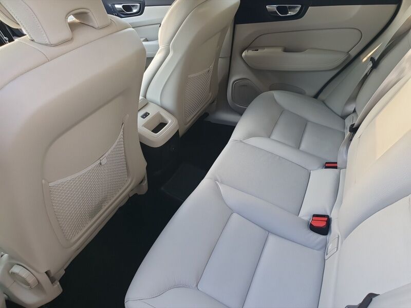 More views of Volvo XC60