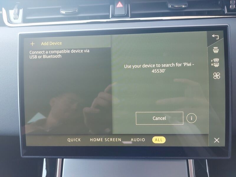 More views of Land Rover Range Rover Evoque