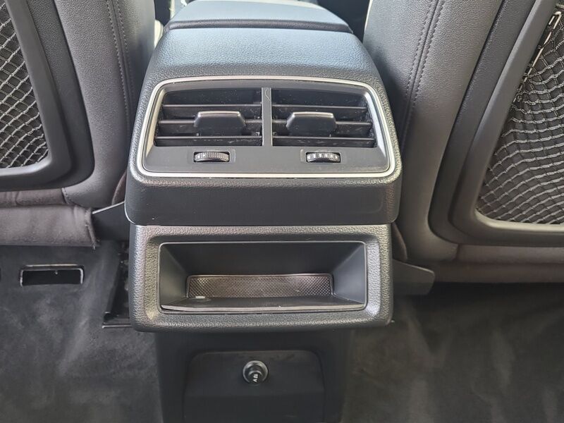 More views of Audi E-Tron