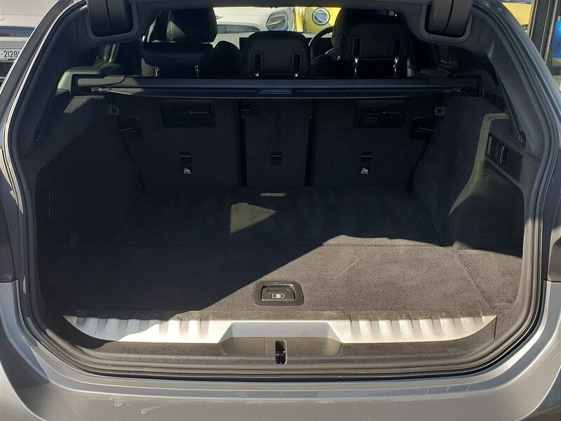 More views of BMW 3 Series