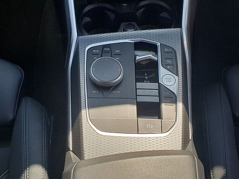 More views of BMW 3 Series