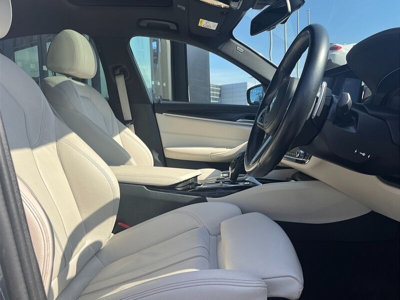 More views of BMW 5 Series