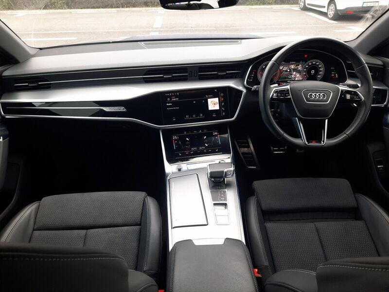 More views of Audi A7