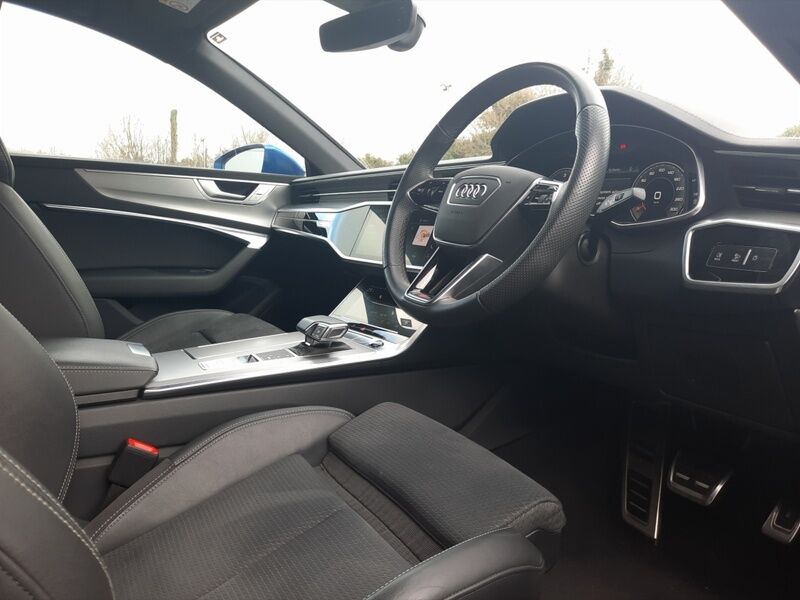 More views of Audi A7