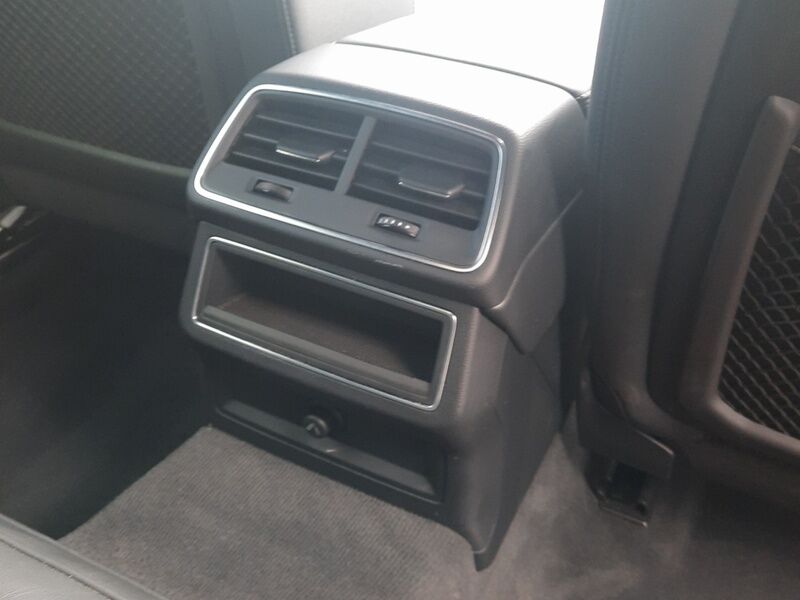 More views of Audi A7