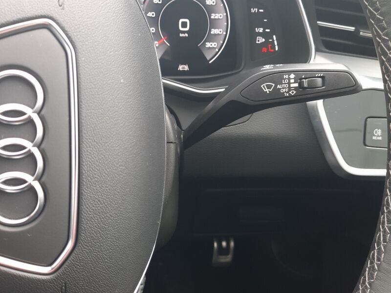 More views of Audi A7