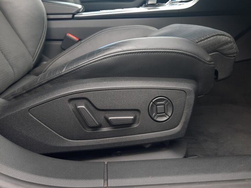 More views of Audi A7