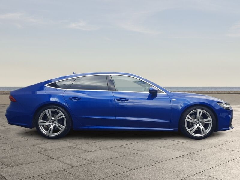 More views of Audi A7