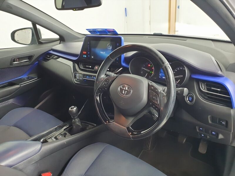 More views of Toyota C-HR