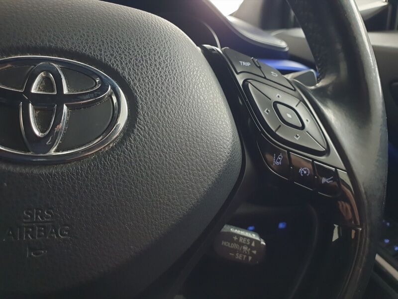 More views of Toyota C-HR
