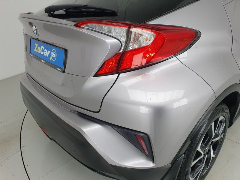 More views of Toyota C-HR