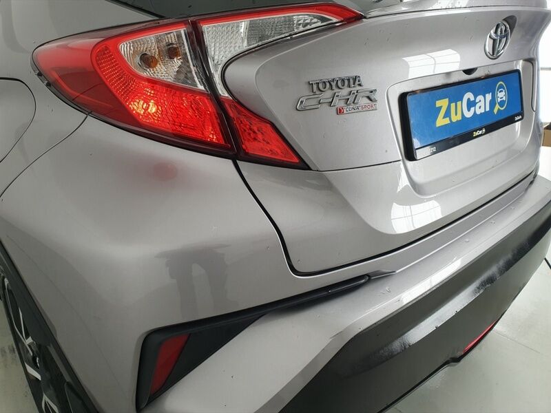 More views of Toyota C-HR