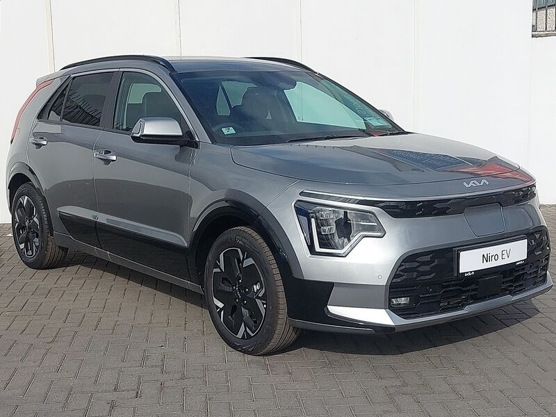 More views of Kia Niro