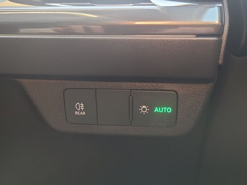 More views of Audi Q4 E-tron