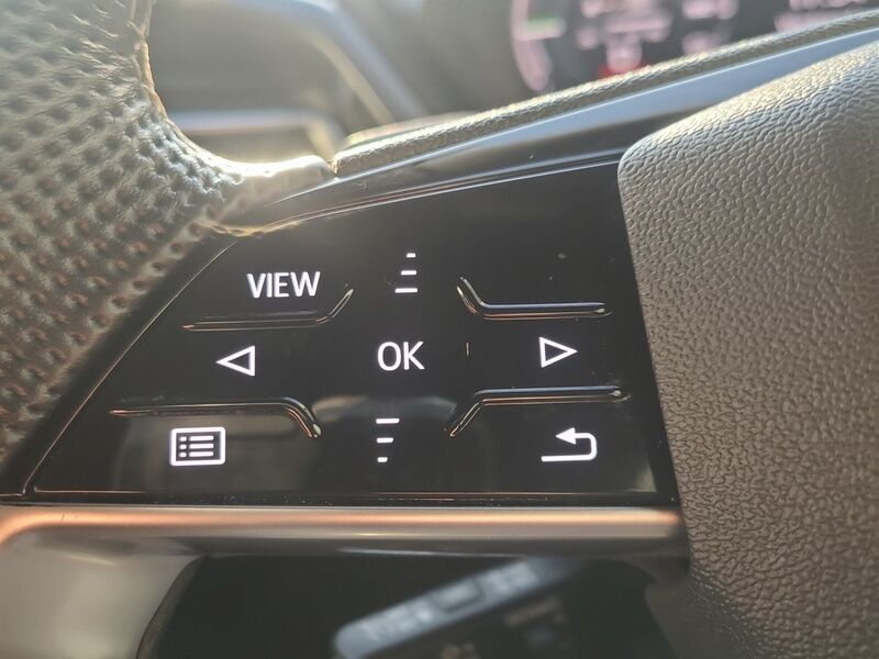 More views of Audi Q4 E-tron